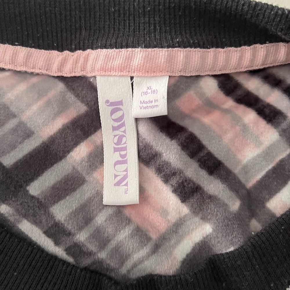 Joy Spun Velour plaid three-piece pajama set comes with matching headband - Picture 6 of 7